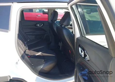 2022 Jeep Compass Trailhawk 4X4 from USA, damaged, VIN 3C4NJDDB5NT133241